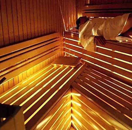 Parco Degli Aromi E 4* فالديريتْشّي
