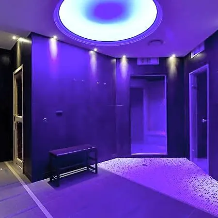Hotel Parco Degli Aromi E